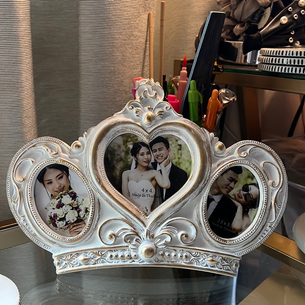 Crown frame